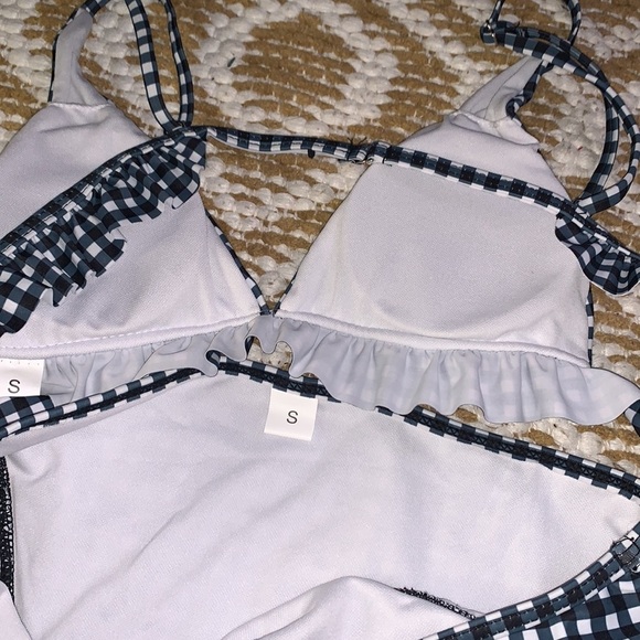 Bikini Like New - Picture 3 of 6